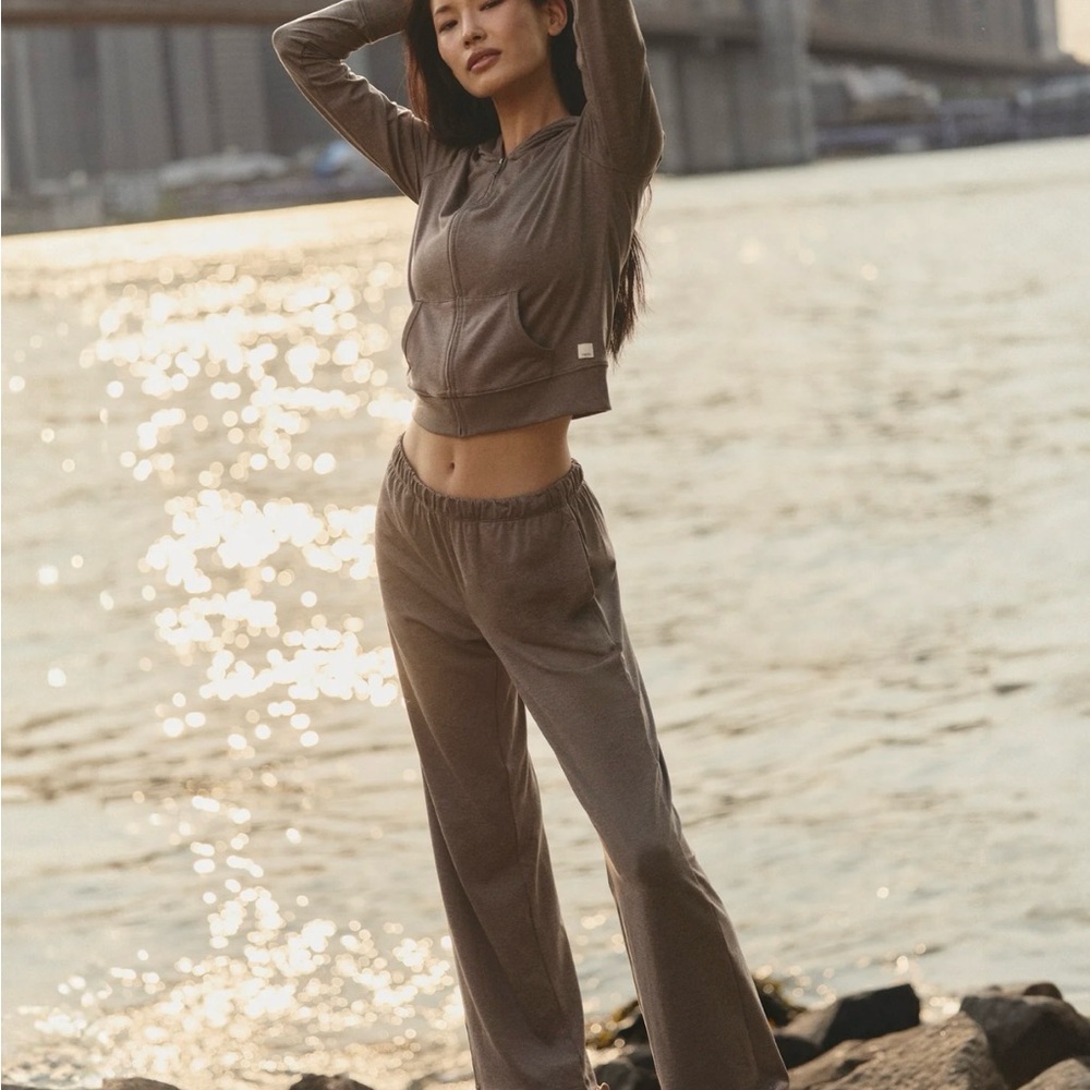 Halo Modern Straight Leg Pant